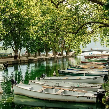 Routes Du Monde Atc Du - Annecy * Veyrier-du-Lac