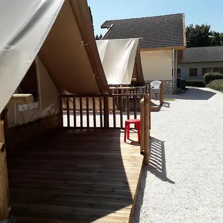 Campingplatz Routes Du Monde Atc Du - Annecy